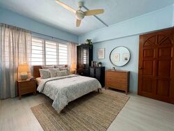 Blk 216 Jurong East Street 21 (Jurong East), HDB Executive #622688131